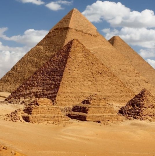 पिरामिड्स का देश: इजिप्ट(Egypt) 